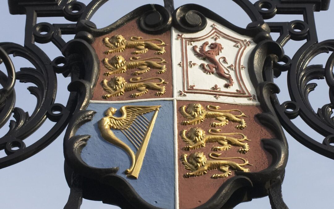 Les secrets des armoiries royales : décryptage et signification